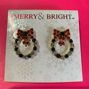Holiday Ears🎄 Wreath Multi-Color Gold Tone Stud Hoops Earring
